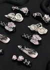 Edgy & Chic Almond Handmade Press-On Nails with Gothic Elegance NF084