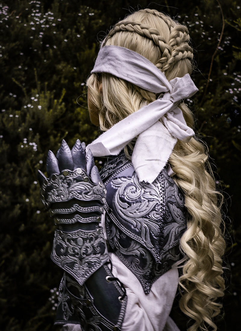 Game of Thrones Daenerys Targaryen Light Ash Blonde Braided Lace Front Synthetic Wig LF2158